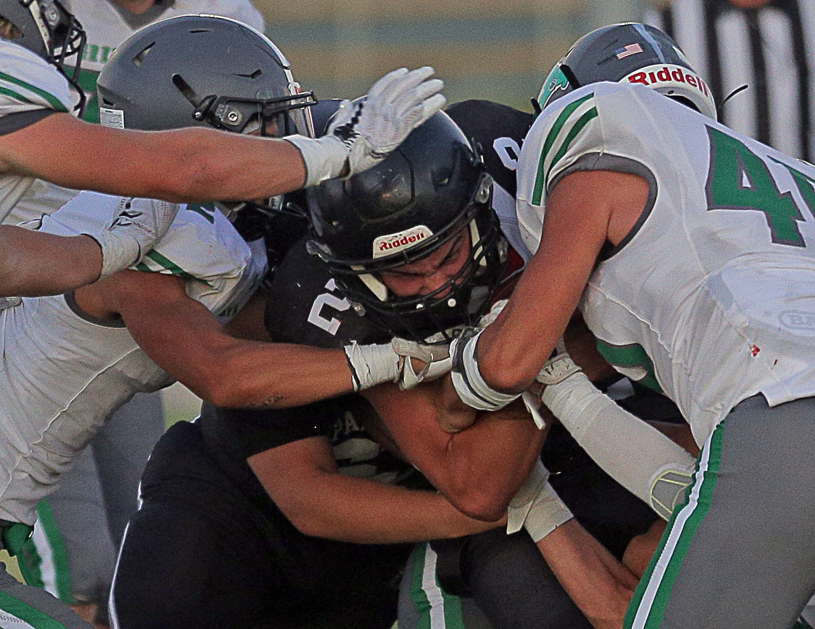 090619-elk-gallery-fallon-spring-creek-football-08.jpg